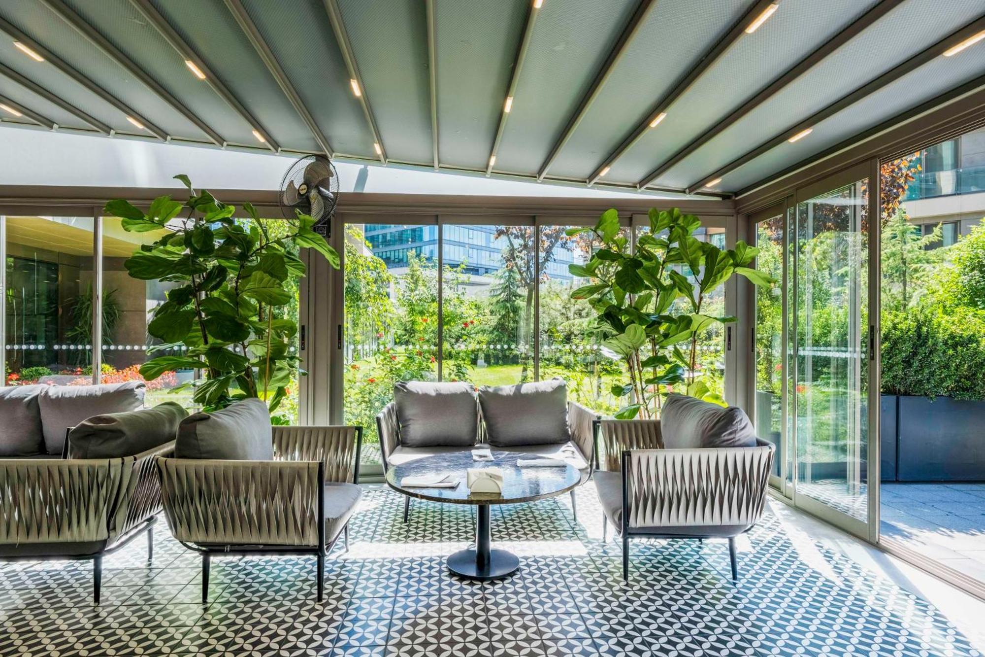 Radisson Residences Vadistanbul Eksteriør billede
